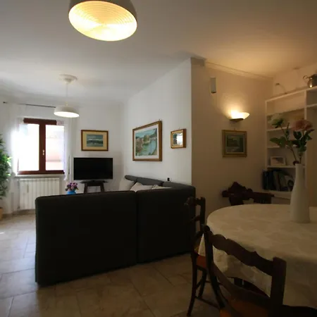 Apartment Appia Antica 2br With Swimming Pool Rome
