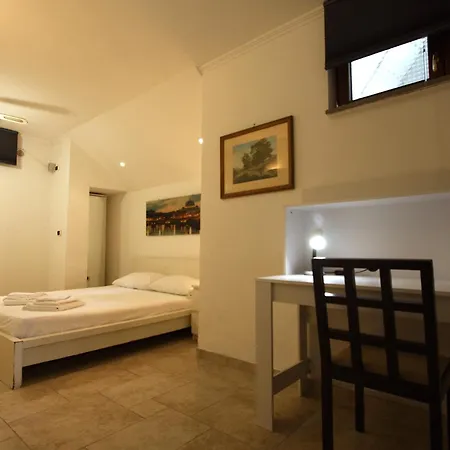 Appia Antica 2br With Swimming Pool * Rome