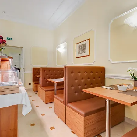 Hotel Cellini Hotel Rome