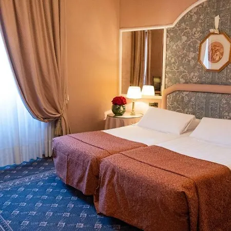 Mecenate Palace Hotel 4*