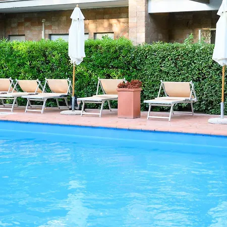 Laura Sweet Con Piscina * Rom