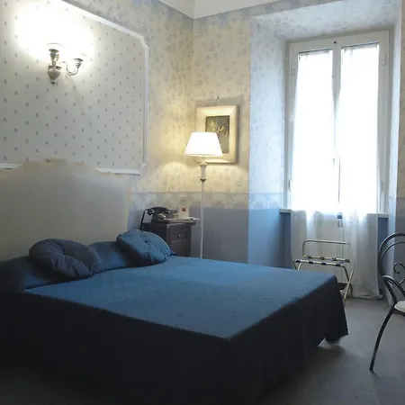 Elyse' Hotel 3*