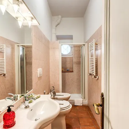 Lovely Flat In Testaccio * Rome