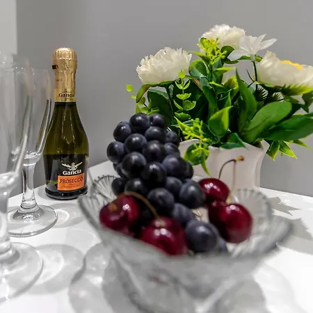 Grand Tour Rome Suites - Liberty Collection