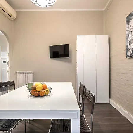 Gonfalone 6 Bed & Breakfast 5*