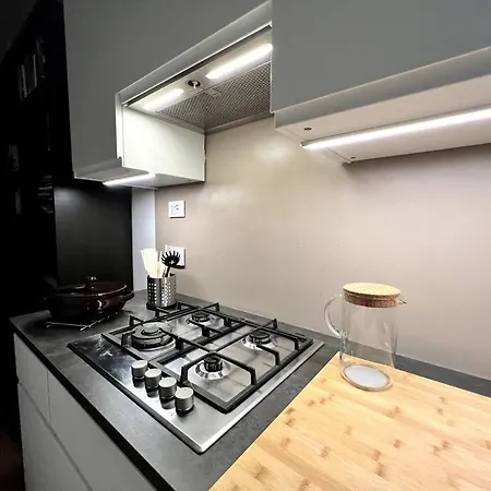 Apartment La Casa Del Giornalista - Italyholidayhouse Rome