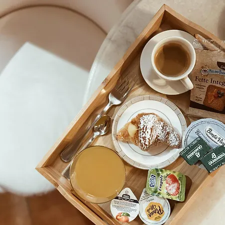 Bed & Breakfast Residenza Sciarra Rome