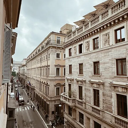 Residenza Sciarra Bed & Breakfast 3*