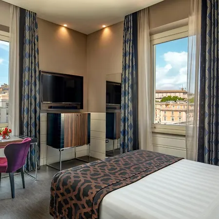Hotel The Glam