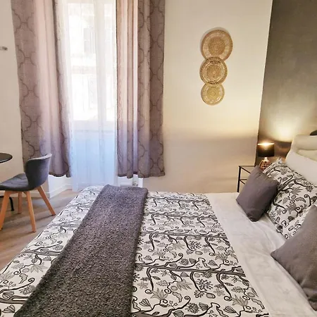 Guest house Myomax *