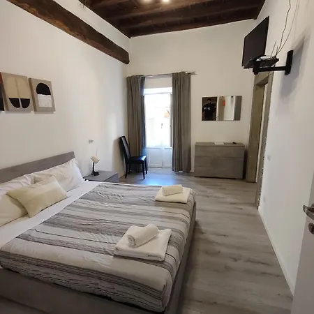 Giubbonari Street Bed & Breakfast