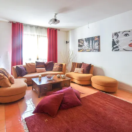 6 Bedroom Awesome In Holiday home *
