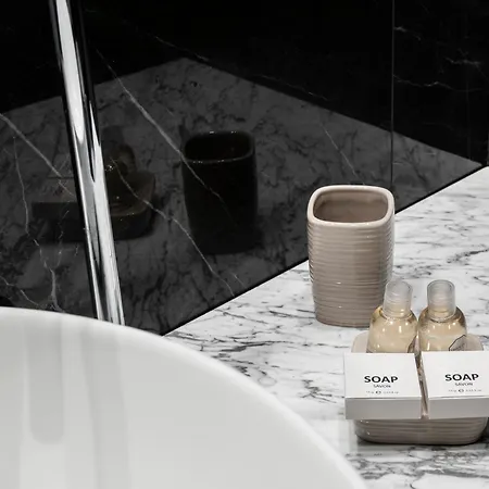 Hotel Valeri 3*