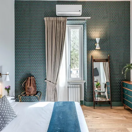 Tree Charme Trilussa Bed and Breakfast 2*