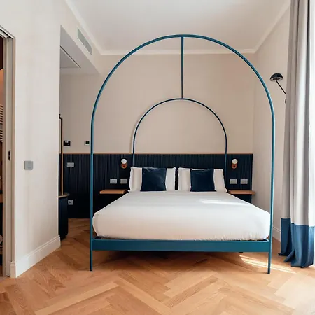 The Flow - Via Del Corso 罗马