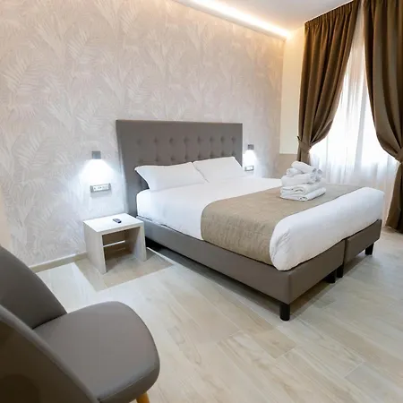 Maximus Hotel 3*