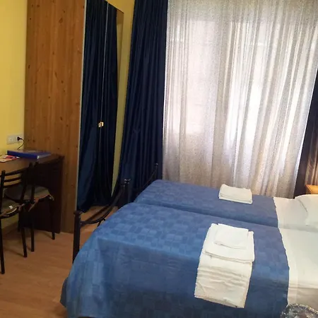 Centro San Pietro 3* Rome