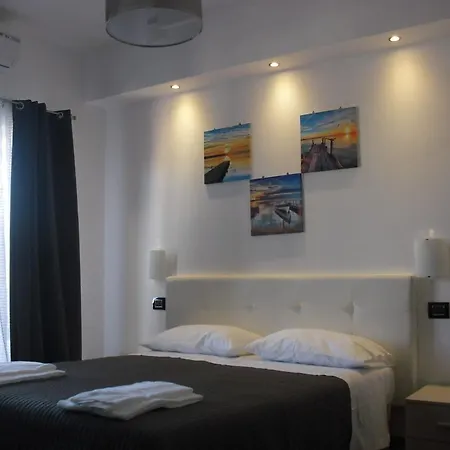 Luce Di Luna Luxury Suites