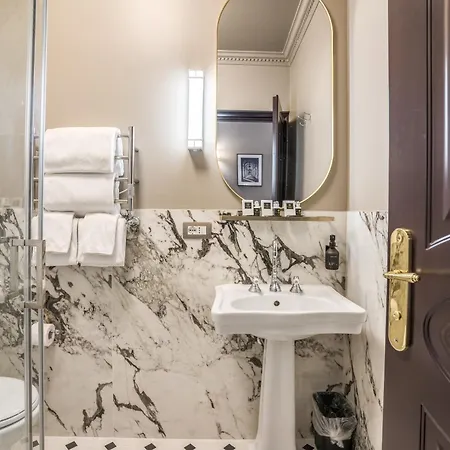 Antica Residenza Del Corso Guest house
