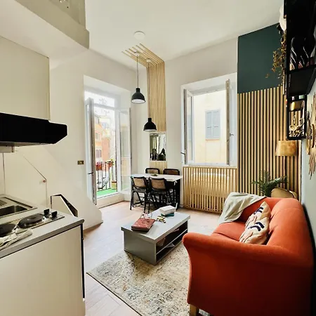 Srental House *