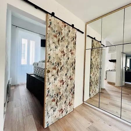 Srental House