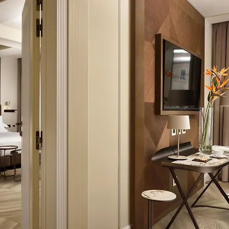 Hotel Fh55 Grand Palatino