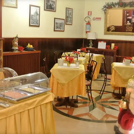 Hotel Assisi 3*