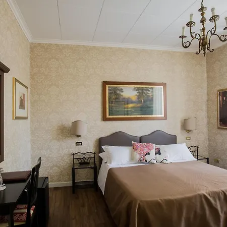 Hotel Residenza In Farnese 4*