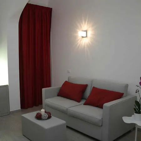 Konukevi Le Terrazze Di San Giovanni 2*