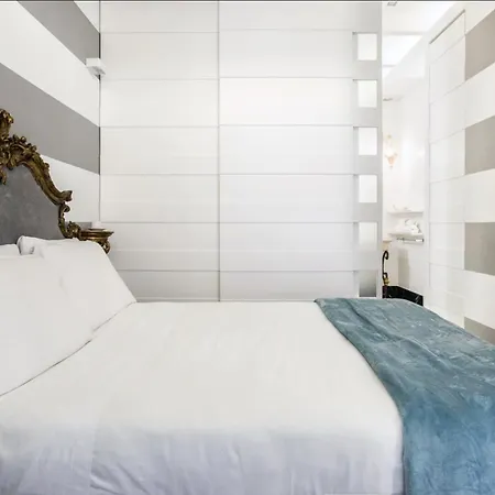 Apartment Navona Hi-tech *