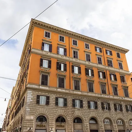 Domus Giulia Rzym