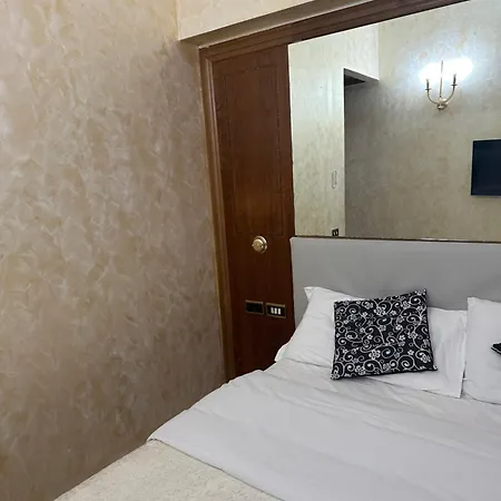 Guest house Termini Sunlight House