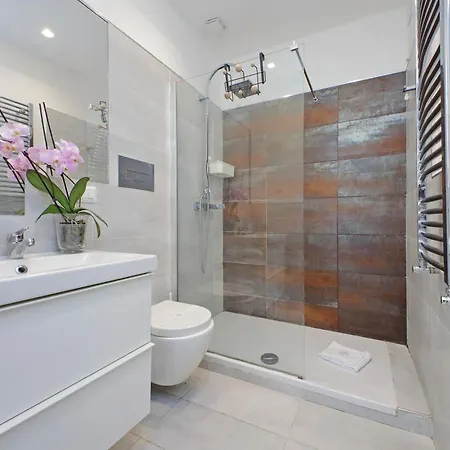 Ych-appartamento Luminoso A San Pietro Apartment Rome