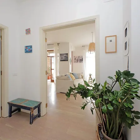 Apartment Ych-appartamento Luminoso A San Pietro
