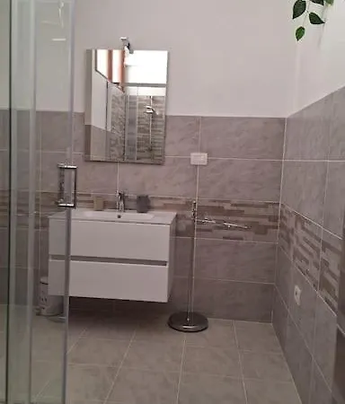 Casa Di Lella, A Due Passi Dal Vaticano * Roma