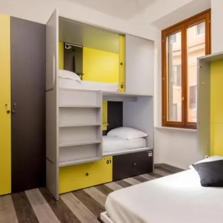 Free Hostel *