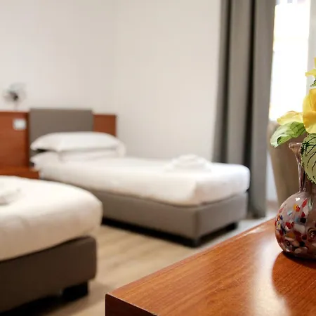 Joyful Guest house *