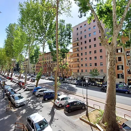Charme E Style: Splendid With 2 Bedrooms Daire *