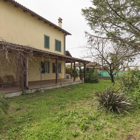 Holiday home Lungo L'ardeatina By Interhome