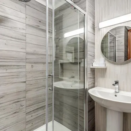Hotel Milo 3*