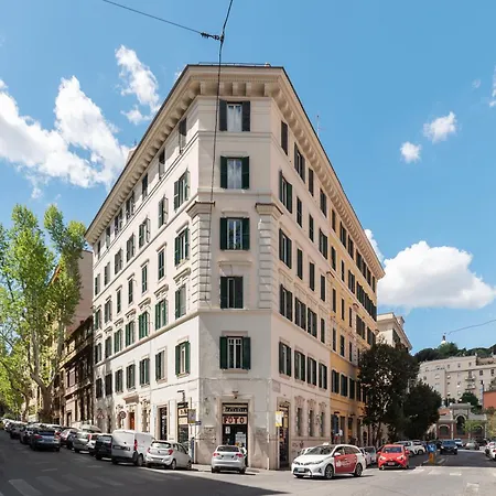 Apartment Casa Dandolo - Pretty Homes Rome