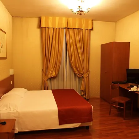 Flower Garden Otel Roma