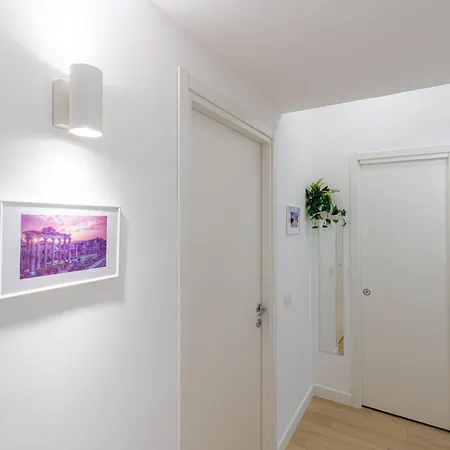 Contessa Elegance Apartment *