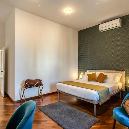 Bed and Breakfast Tree Charme Trilussa Ρώμη