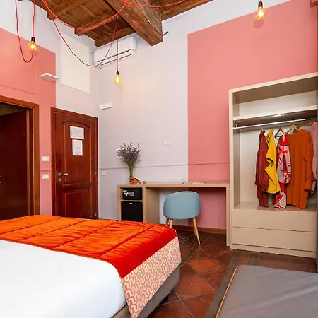 Affittacamere Town House Campo De Fiori 3*