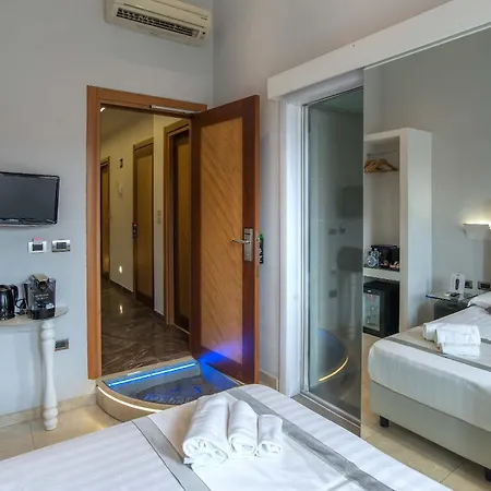 Pantheon Caesar Relais 2* Řím