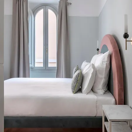 Numa Portico Apartahotel