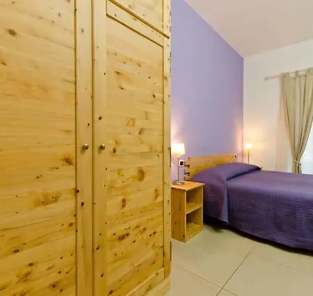 Bed & Breakfast Alle Porte Di San Giovanni 2*