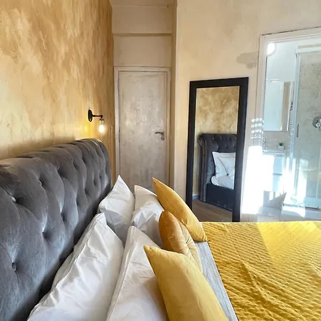 Romoli Guest house