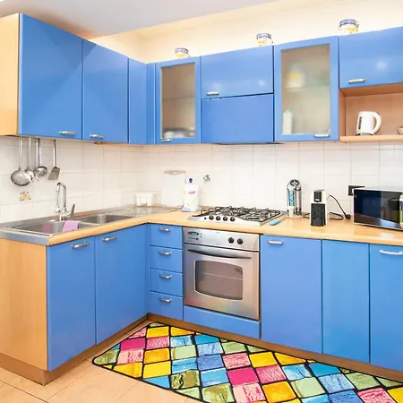 Sweet Apartment